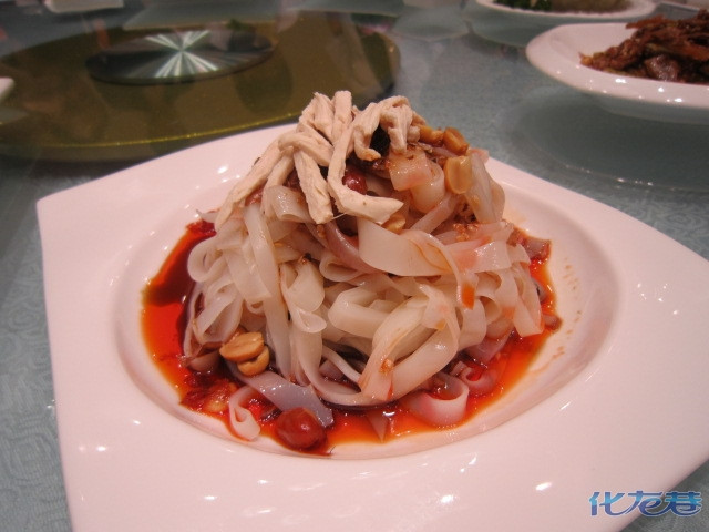 冷面探店-龙城火锅荞麦,很好吃哦!|德天肥牛-化吃宝贝美食会胖吗图片