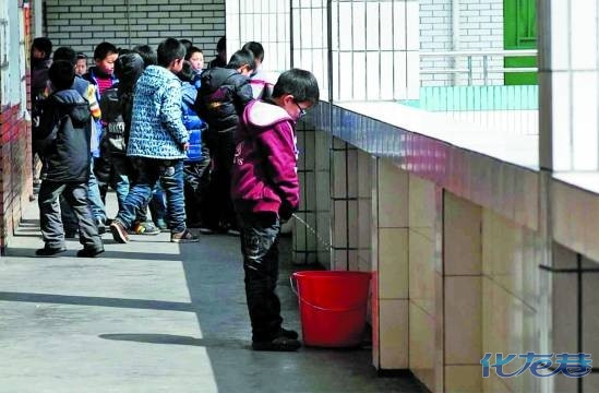 童子尿煮鸡蛋 当地人称是春天的<em>味道</em>(组图)|龙