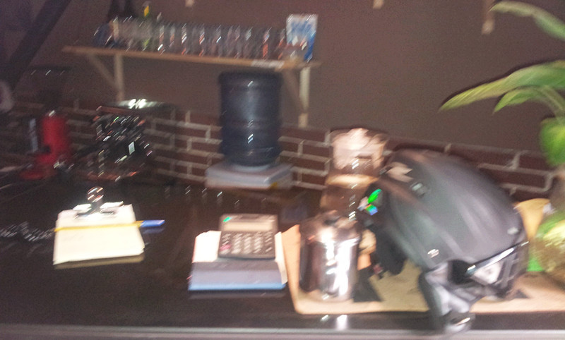 【屌丝康】小巷子里的披萨!树先生,屌丝也当回