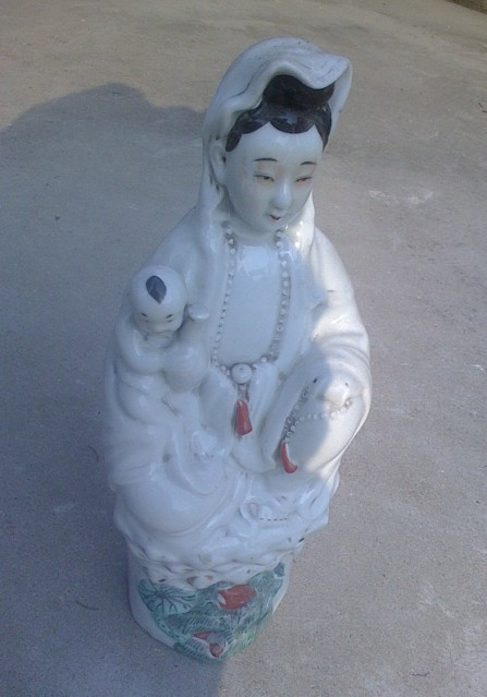 怎么拜送子观音视频 179403_570013671183669fd987aa6b4818d.jpg