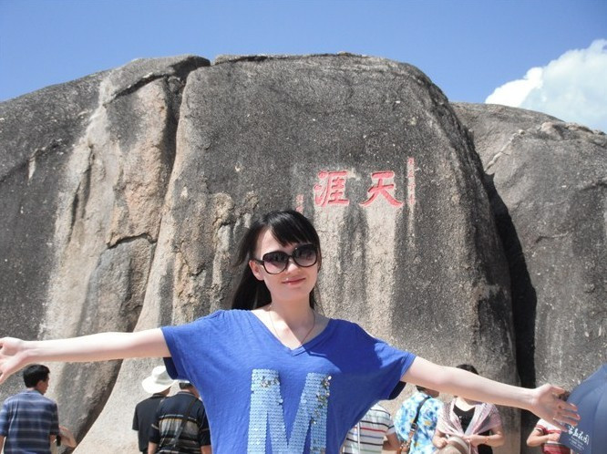 阳光,<em>沙滩,美女</em>,大海~~海南<em>三亚</em>5日游!内有大量