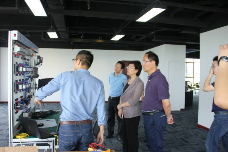 三菱plc_plc工程师收入(2)