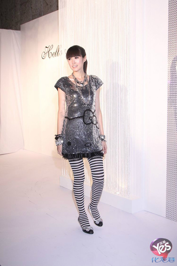 我们都是Kitty粉!这只没有嘴的小猫是靠什么来