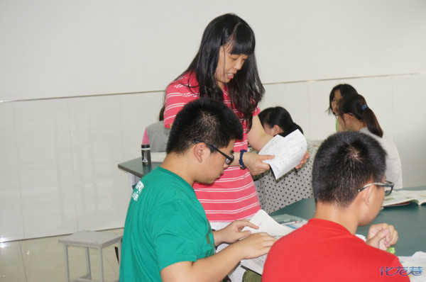 全程记录常州实验初级中学的初三学子们的中考