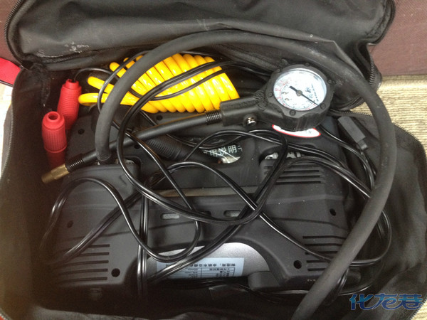 【车友调查】开车遇上突发事件的自救工具,你