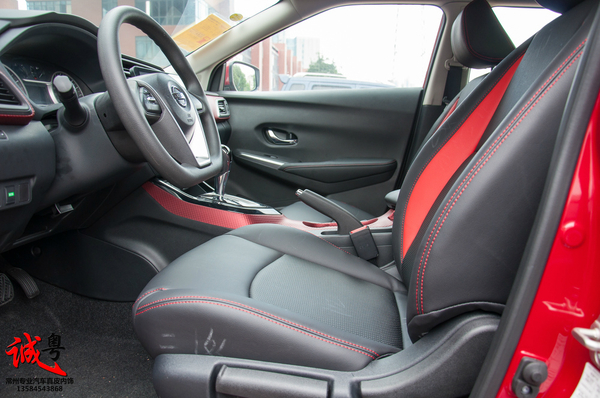 改装案例:日产新蓝鸟座椅包皮+门板蒙皮!红色