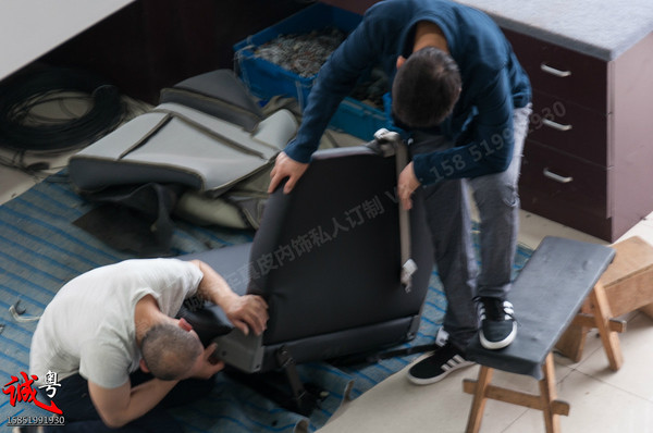 【常州粤诚汽车真皮内饰改装】上汽大通V80座