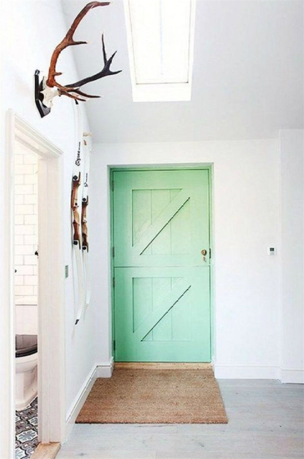 【3D木门·德系精工】单调的室内,一扇有色门