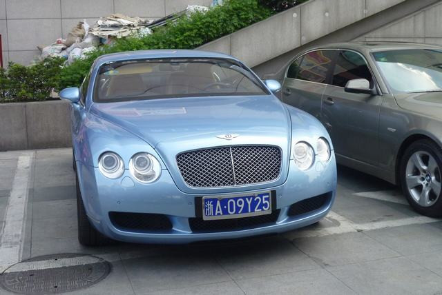 杭州 街拍 保时捷 法拉利 宾利 英菲尼迪 萨博 =