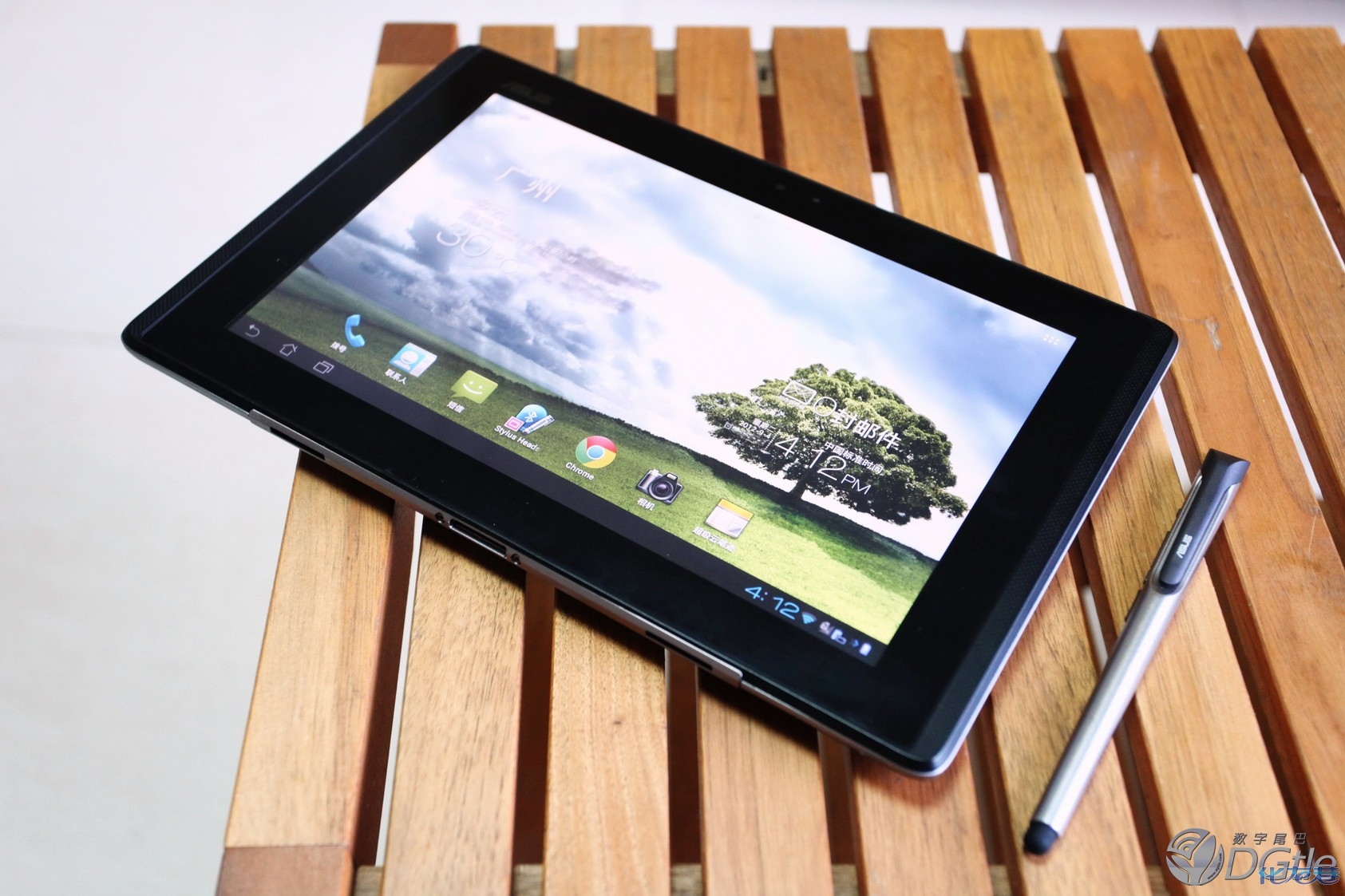 多段变形,三位一体--华硕padfone轻度体验评测