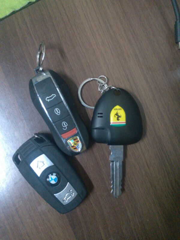 大家 一起来晒晒自己的车钥匙啊!是不是超级拉轰呢?